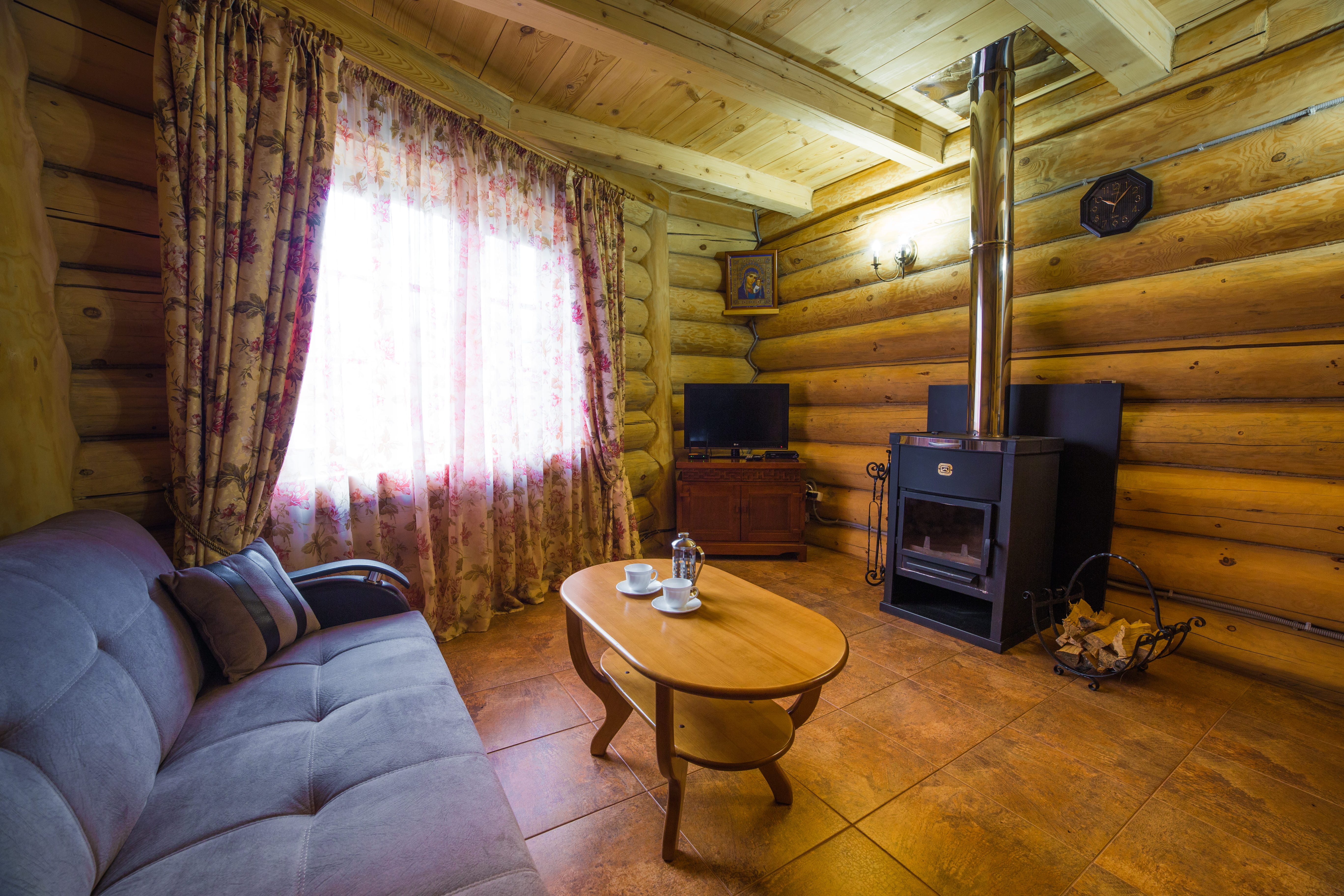 Царский Коттедж