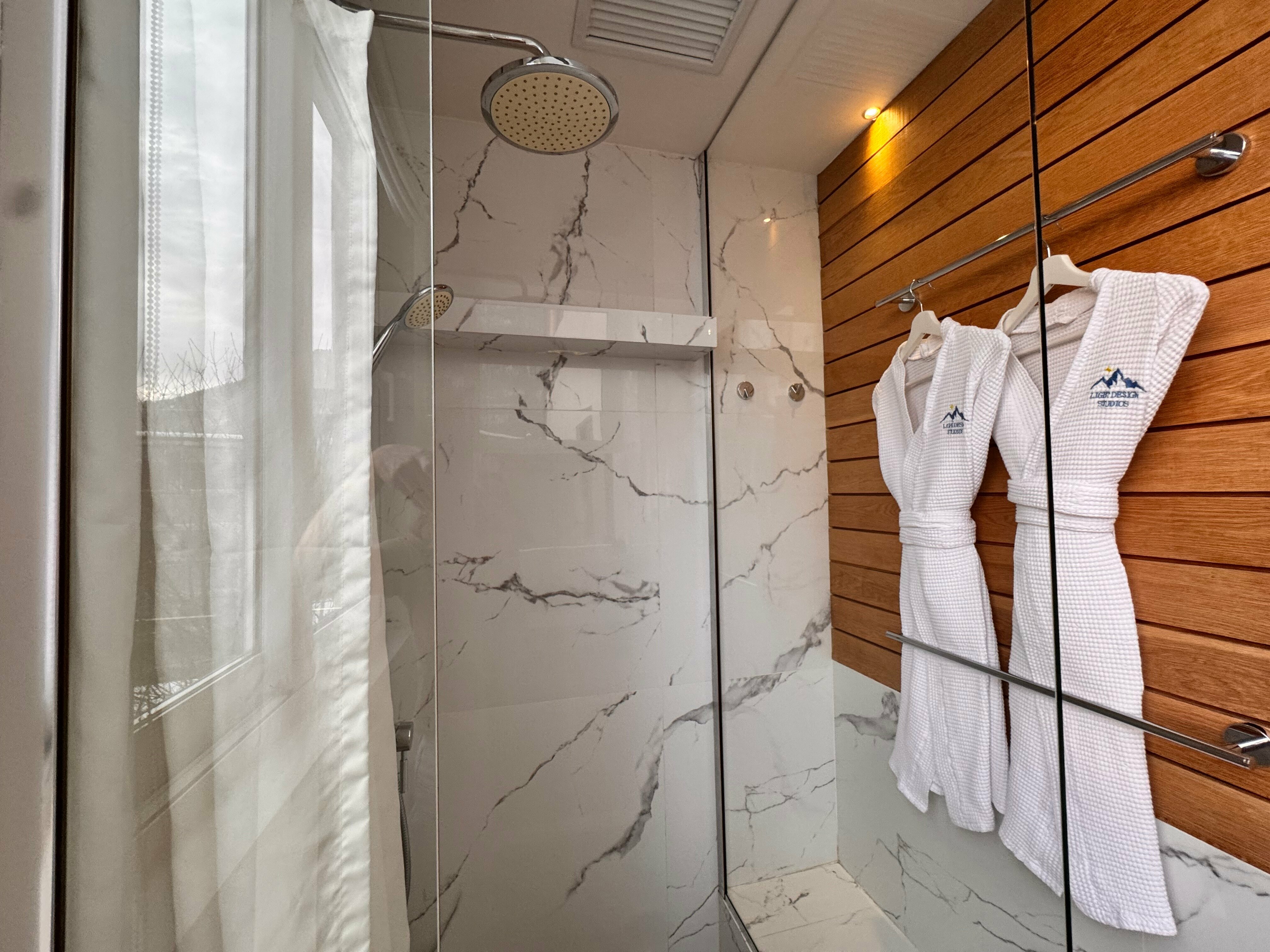 Двухместный номер-студия Делюкс с 1 кроватью