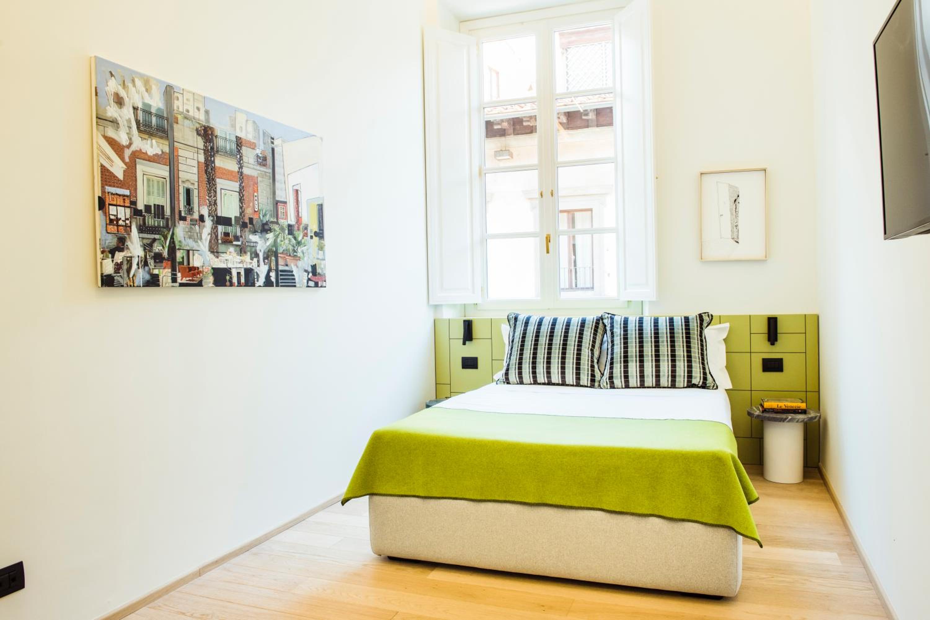 Superior Single Room