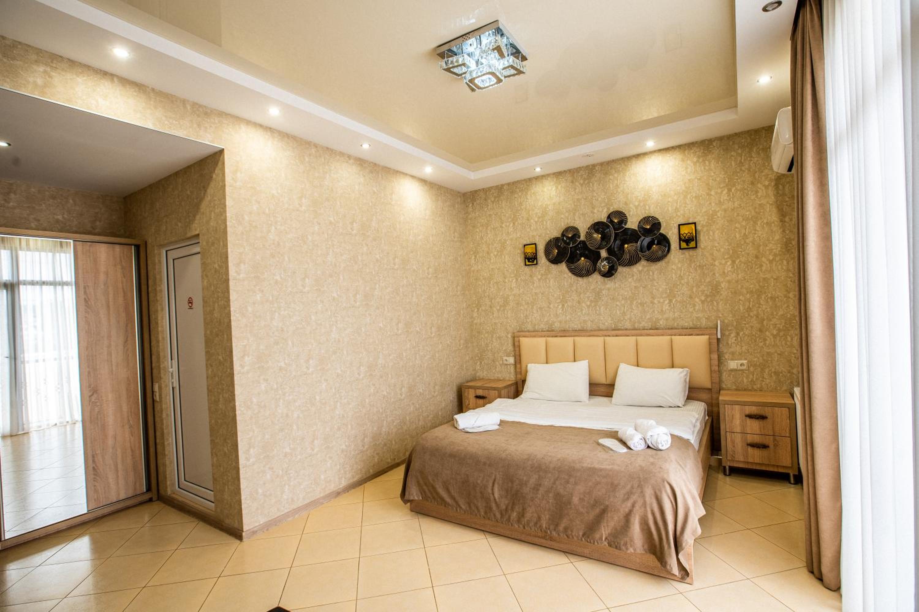 Double Room With Private Bathroom