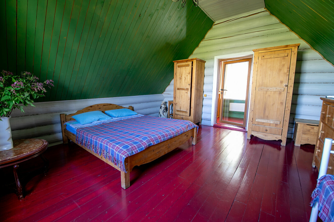 Шале Баня и SPA «Яблоневый Сад Барыбинo»  (баня и уличная джакузи в стоимости)