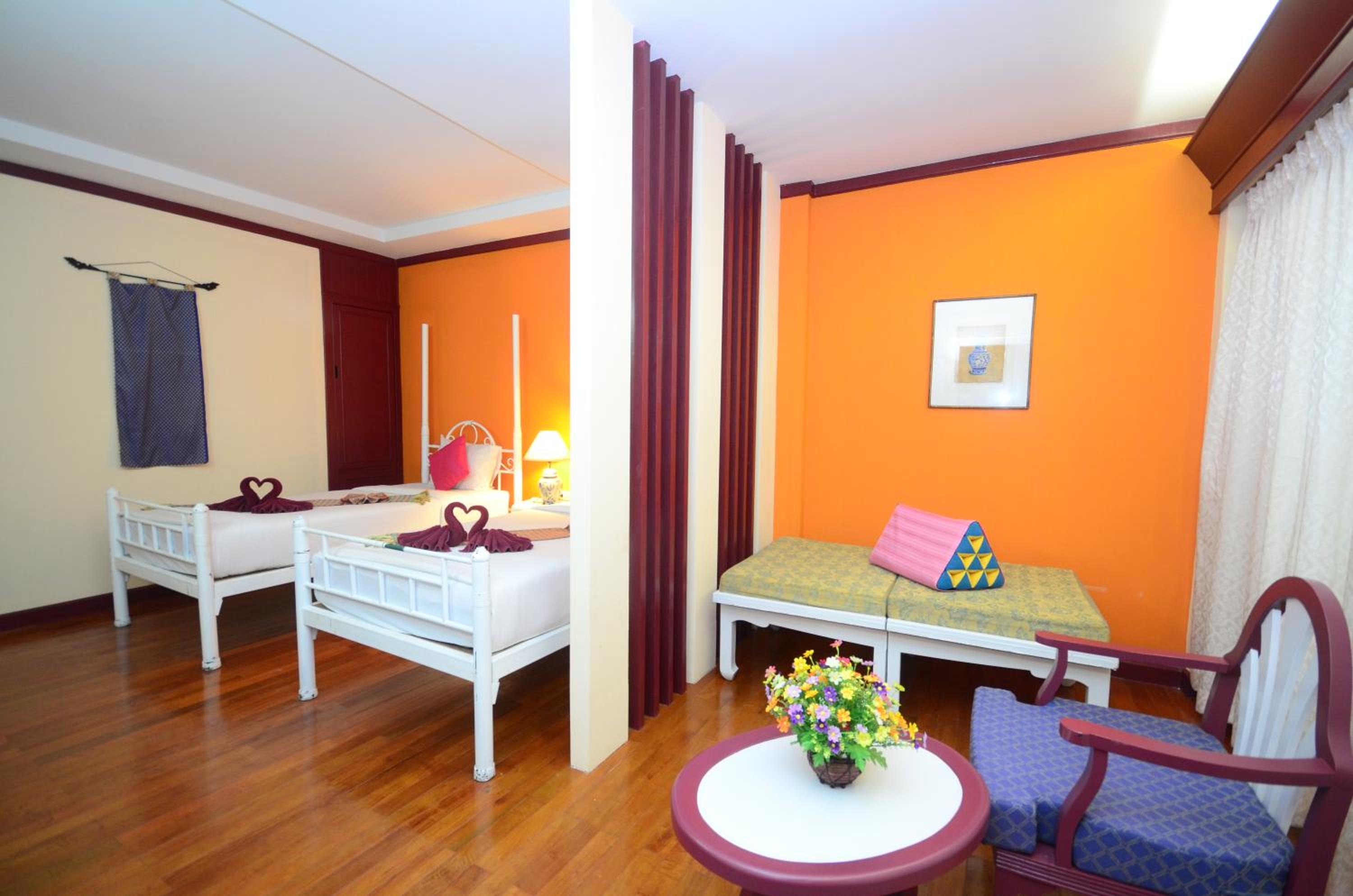 Superior Double Room with Pool View