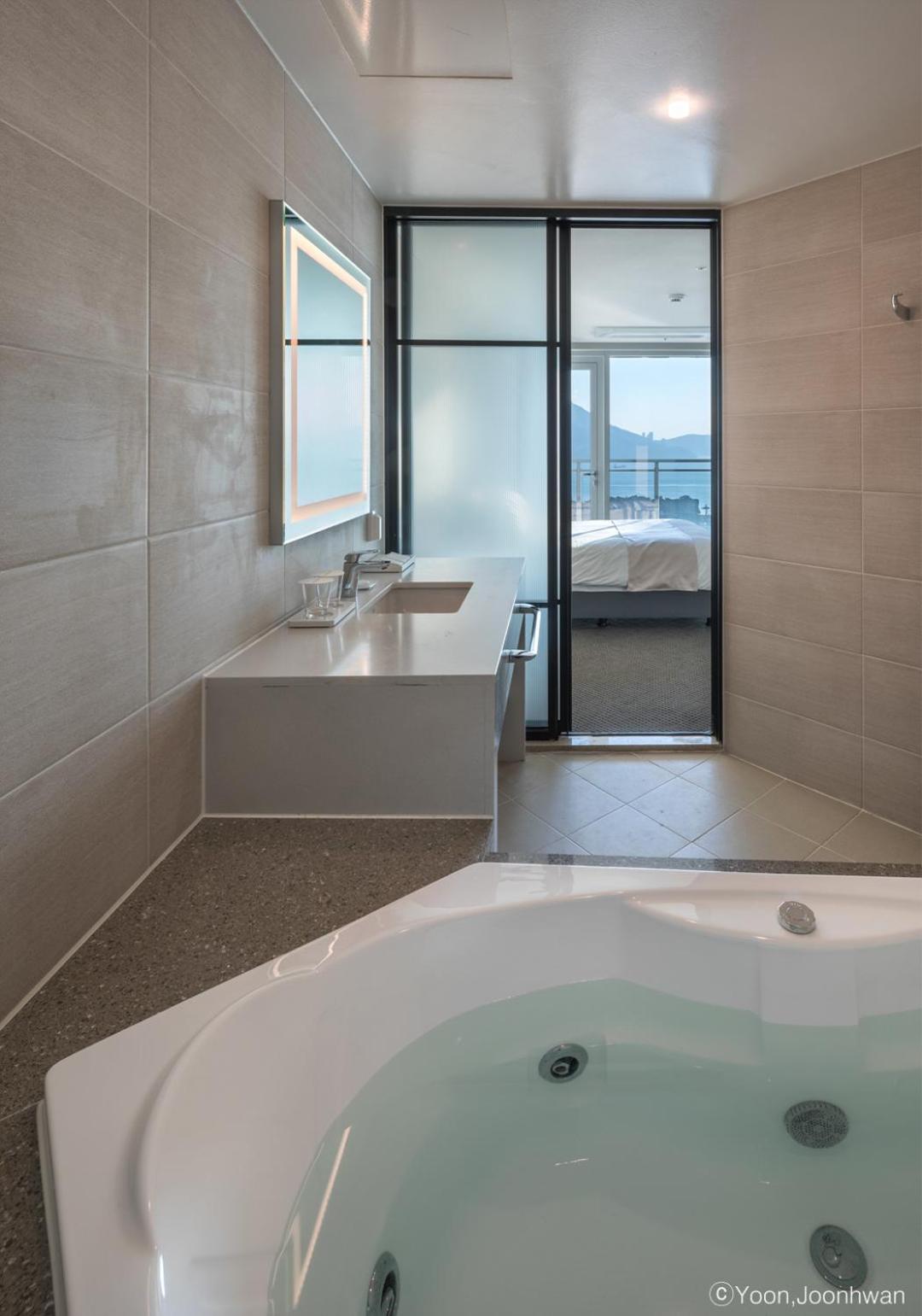 Premier Suite Ocean Terrace