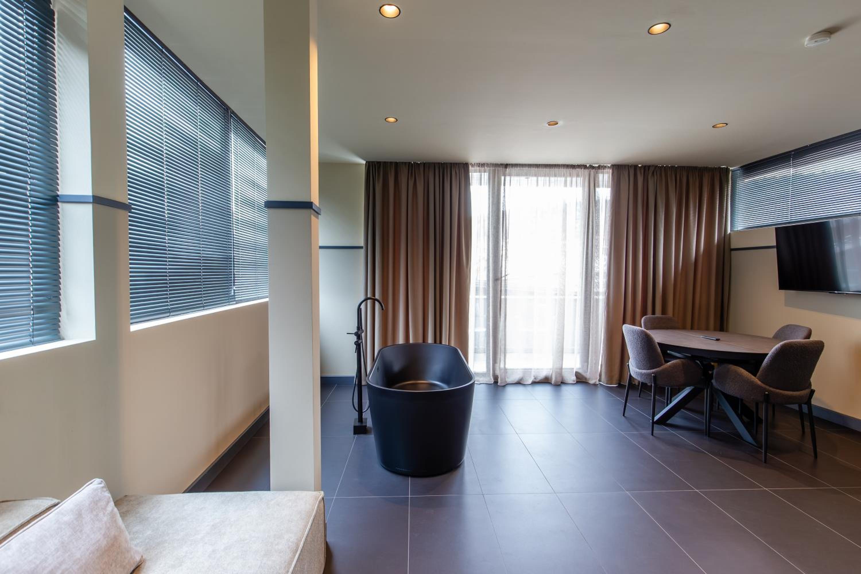 King Room with Balcony