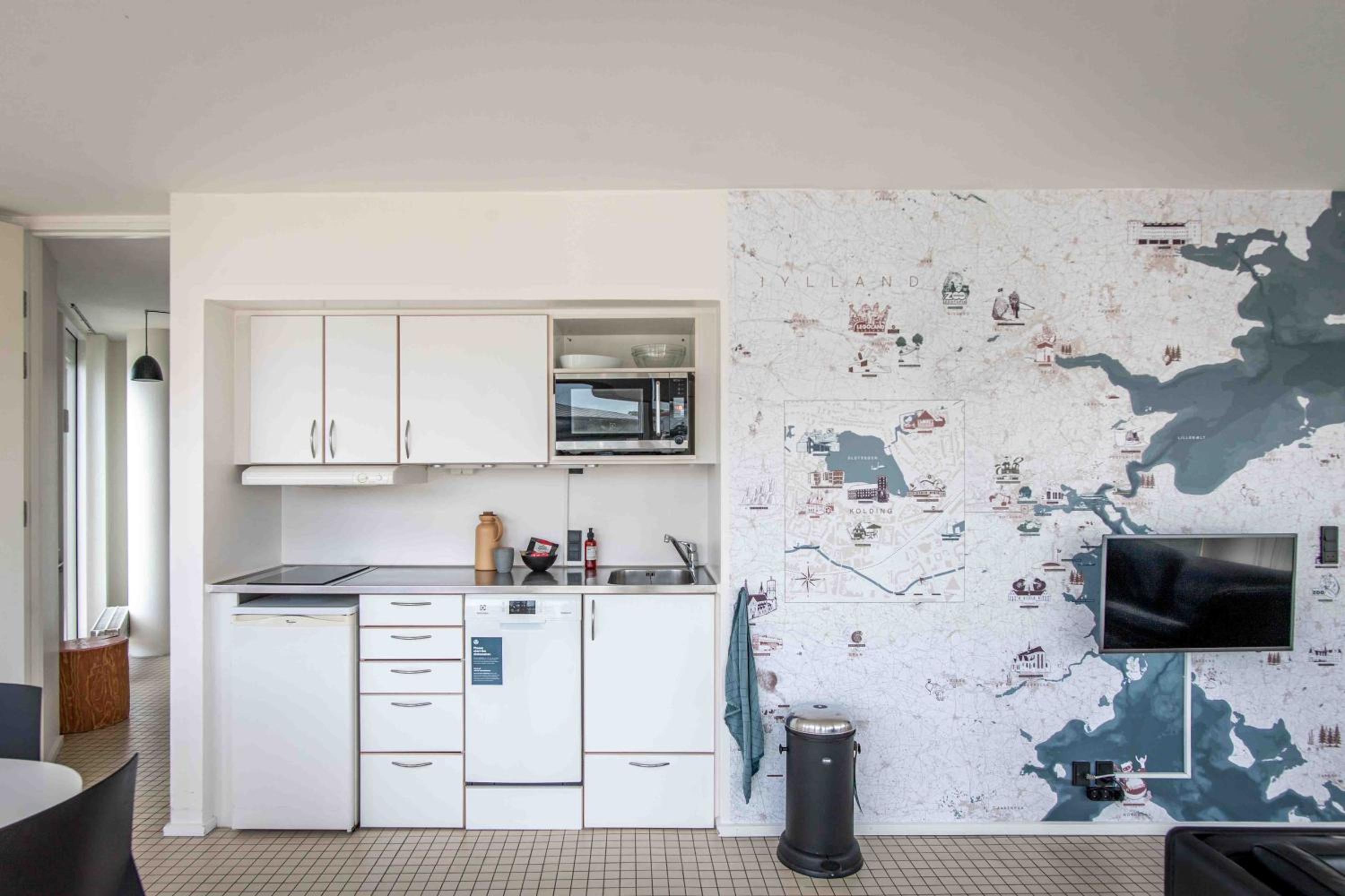 Two-Bedroom Apartment Partial Lake View