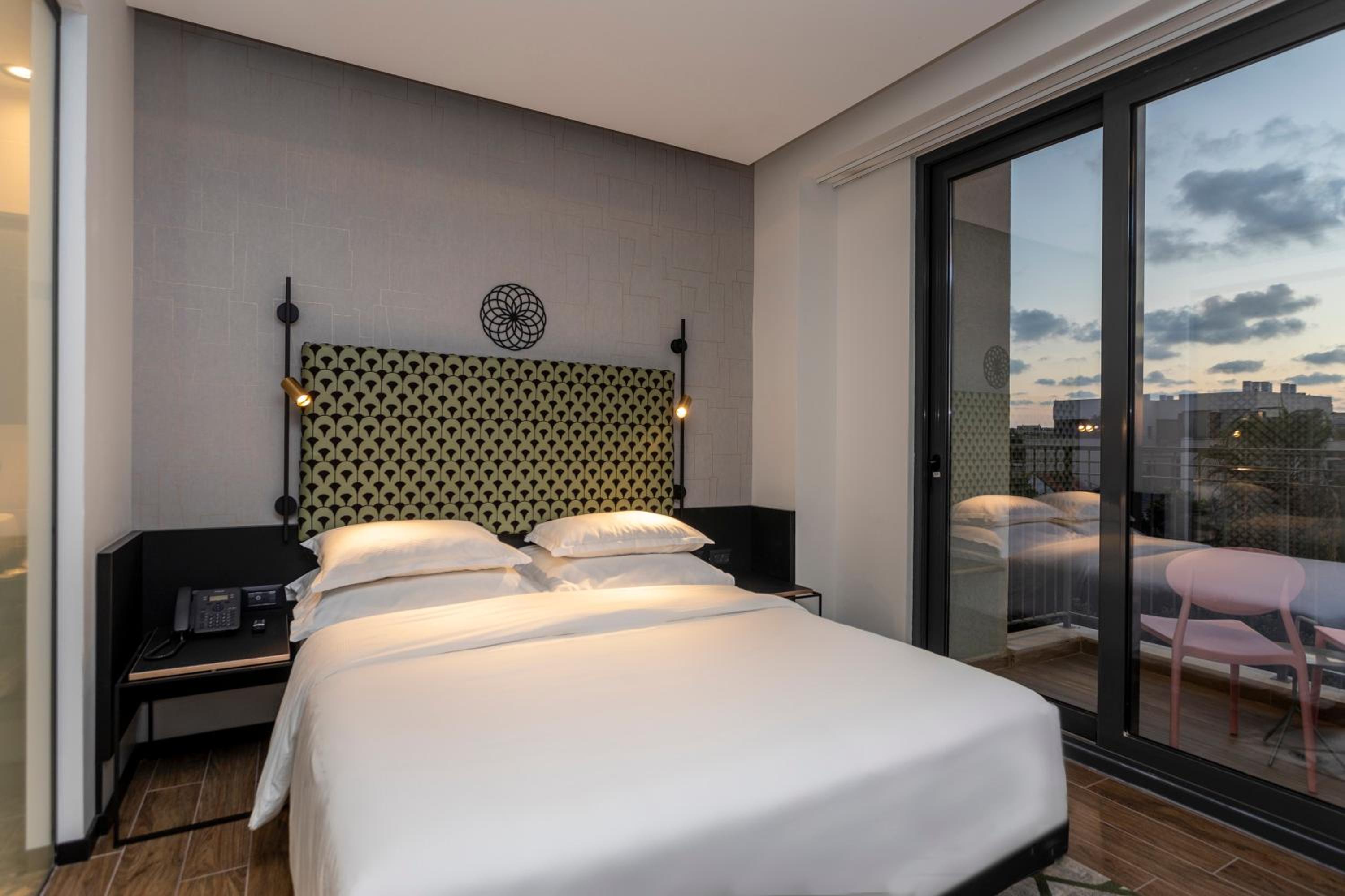 Superior Room with Balcony