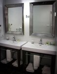 Executive Suite в L. A. Sky Boutique Hotel
