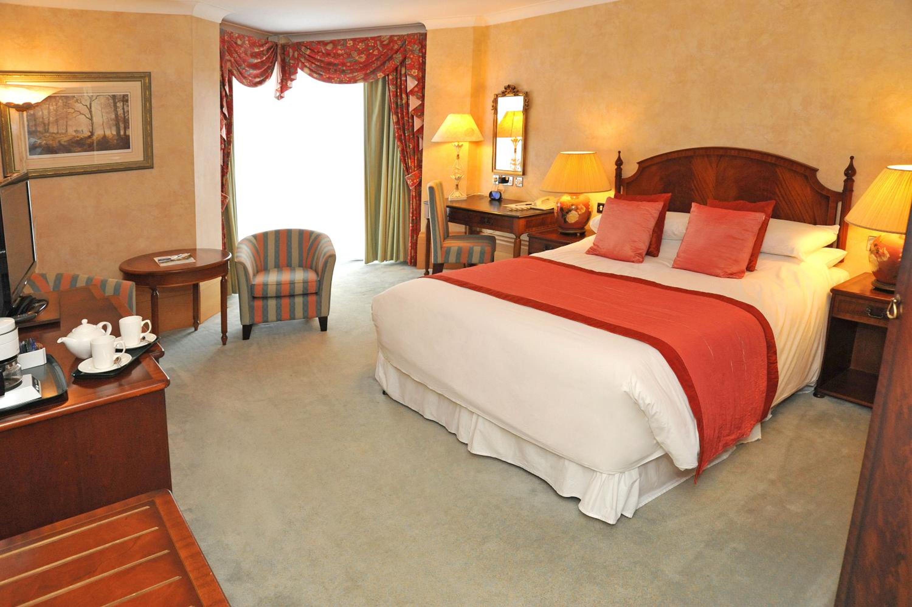 Executive Family Room (2 adults + 2 children under 12yrs)