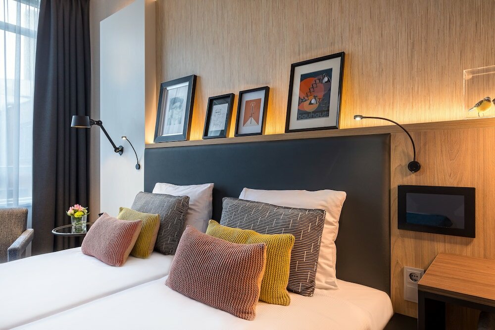 Junior Room