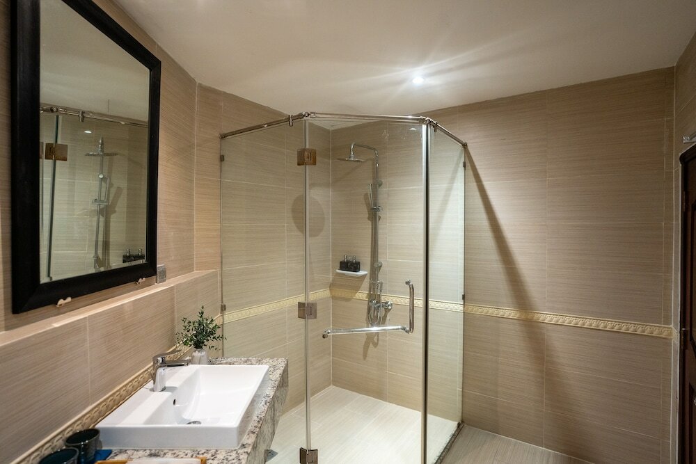 Family Suite 2 Double Bed