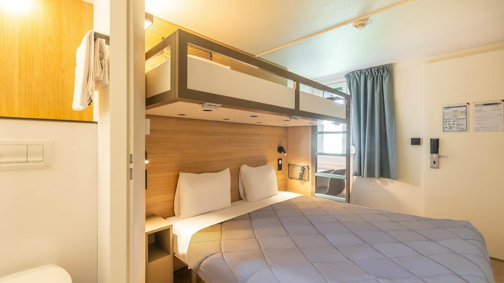 Standard Room, Multiple Beds