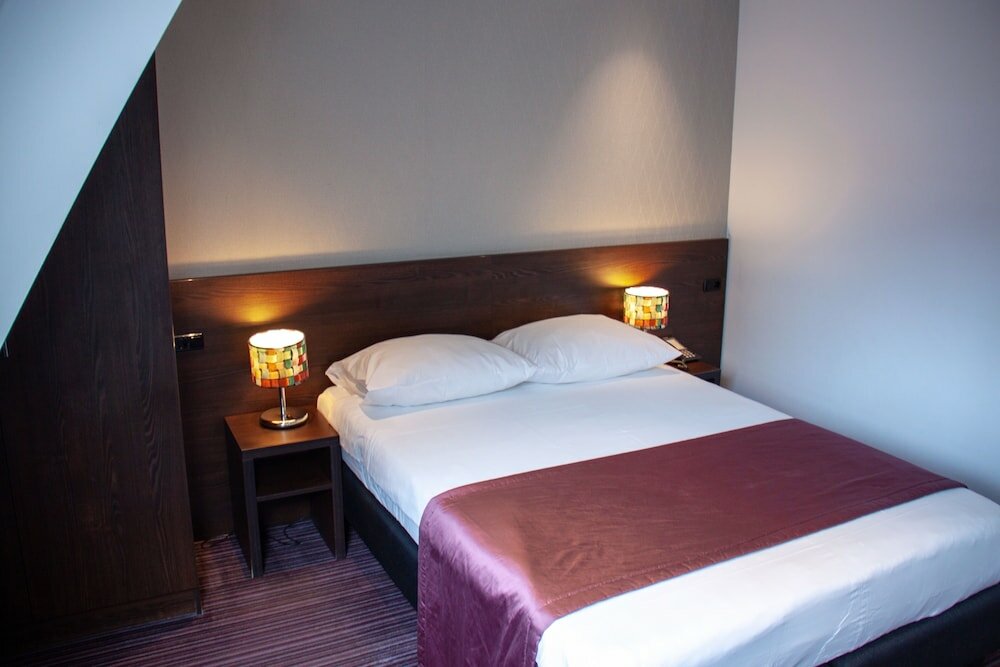 Basic Room, 1 Double Bed