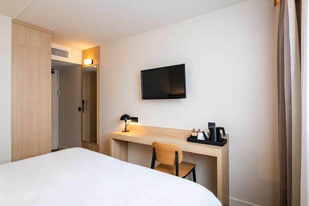 Business Room (Cosy)