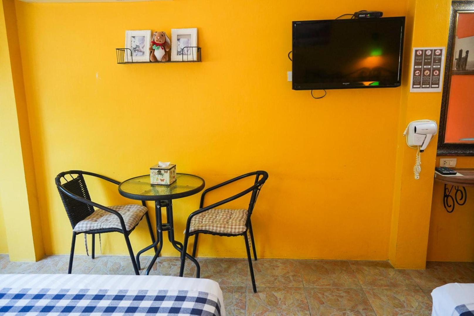 Economy Quadruple Room