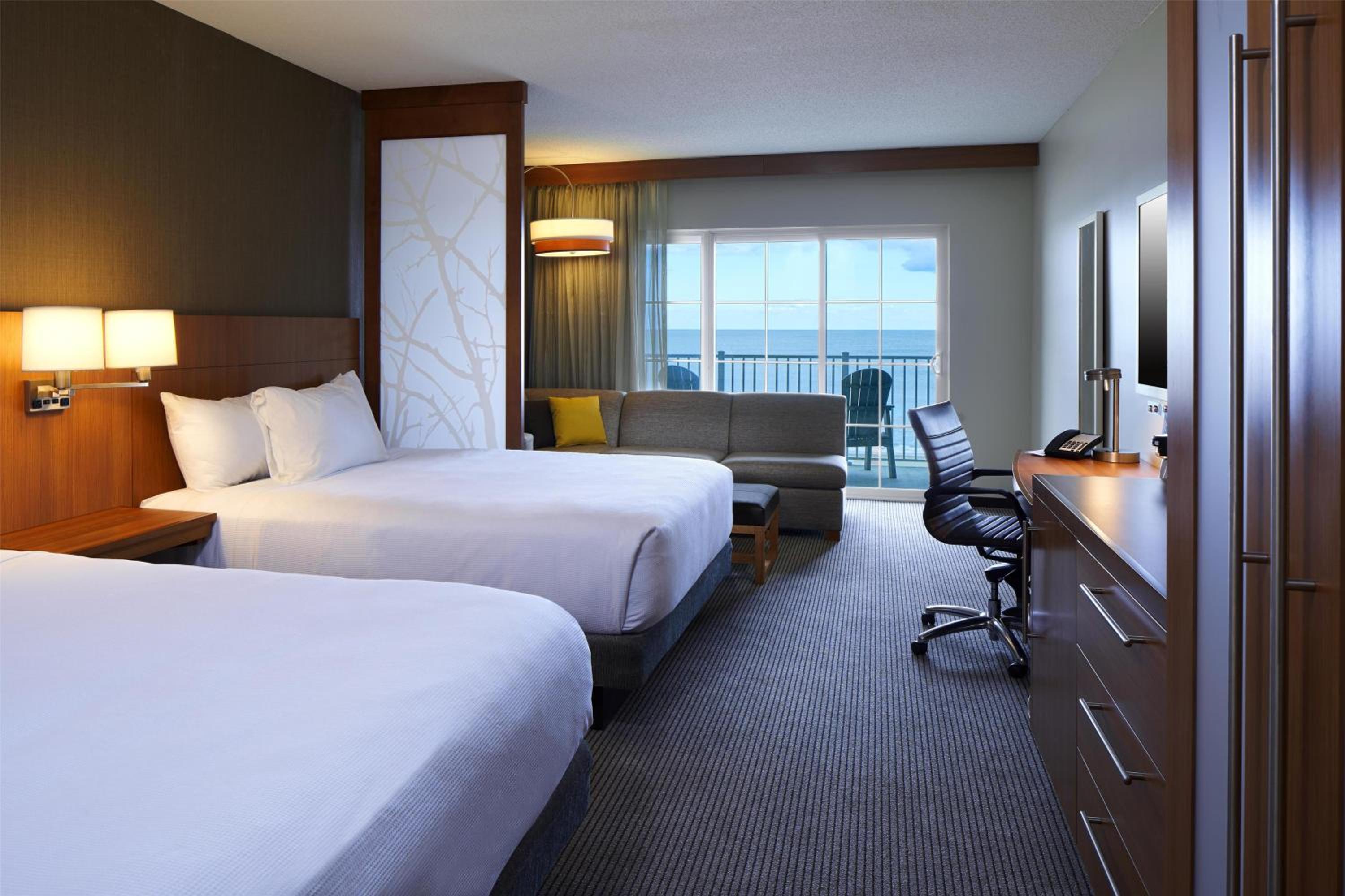 Queen Room with Two Queen Beds - Ocean Front