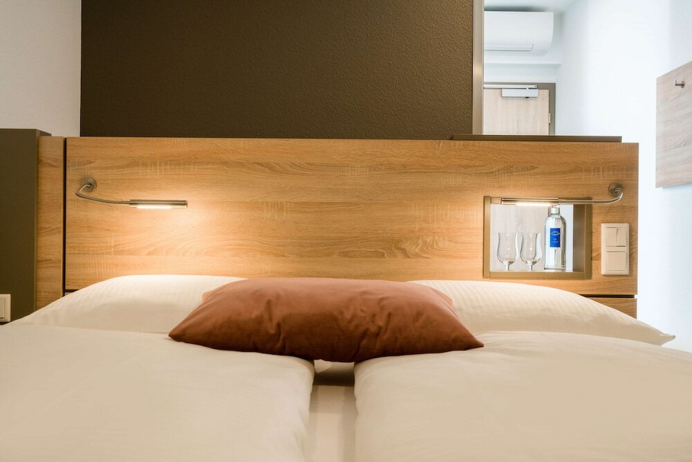 Classic Room, 1 Queen Bed