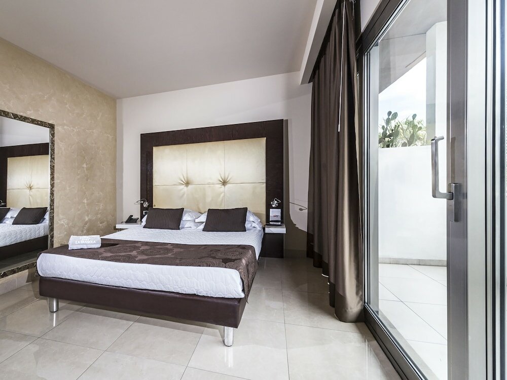 Premier Room, Sea View