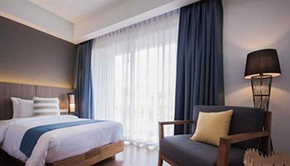 Deluxe Room (Classic Wing)