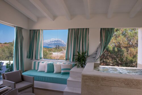 Junior Studio Suite, 1 Bedroom, Hot Tub, Sea View в Hotel Ollastu