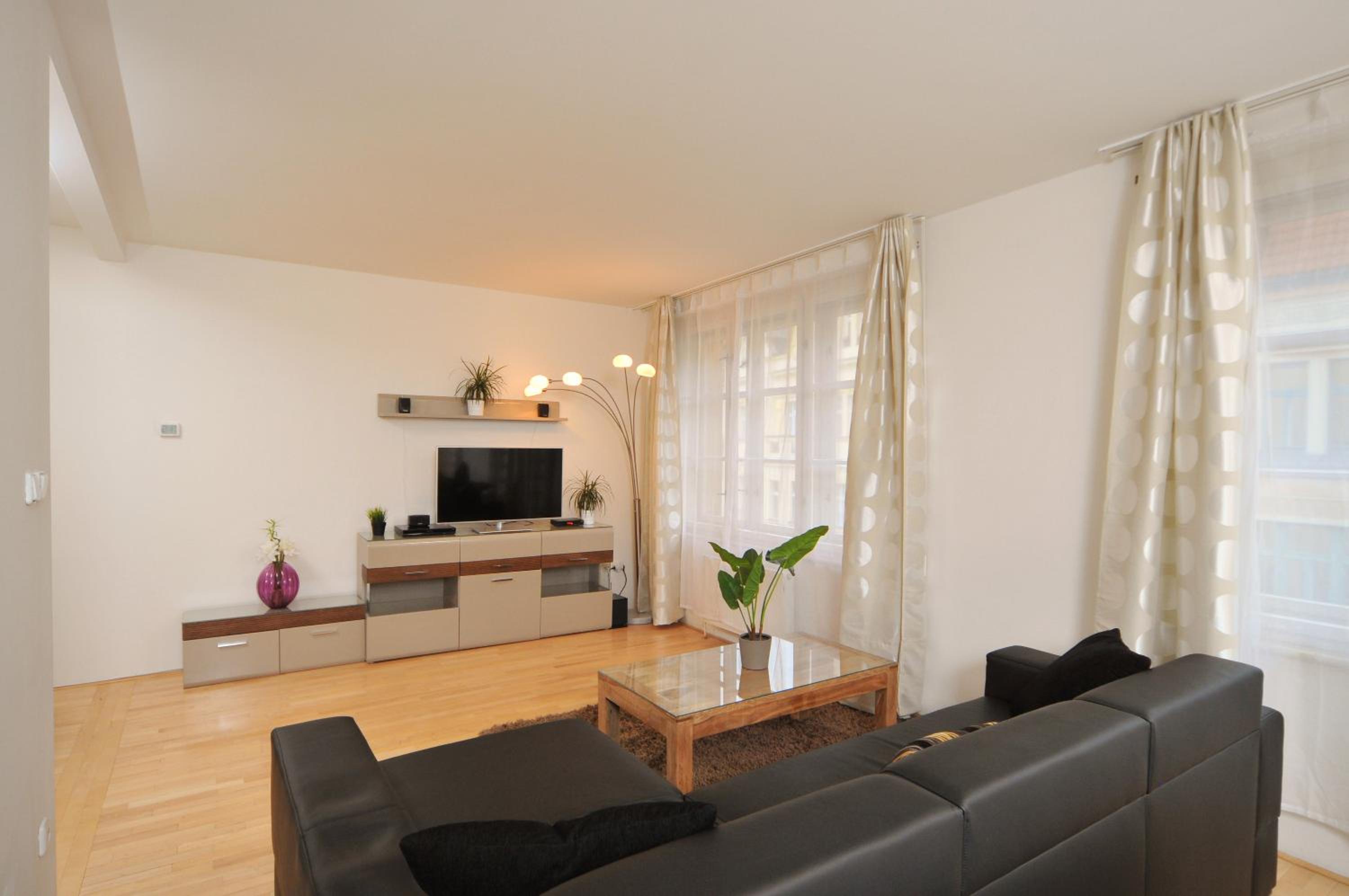 Apartment with Terrace (6 Adults)