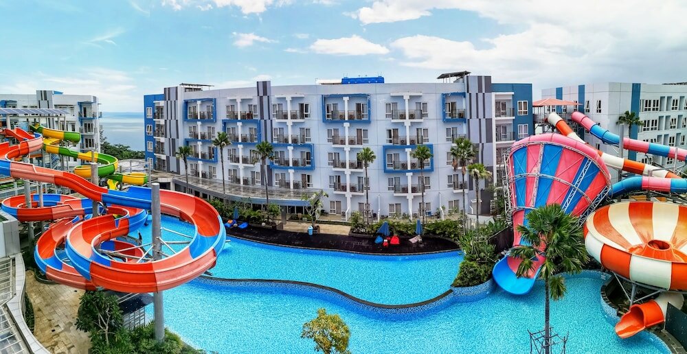 Superior Pool View Room (Free 2 Tickets To Aquaboom)