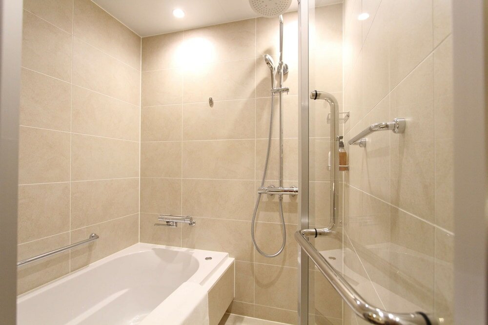 Premier Twin Room, Non Smoking, Bathtub