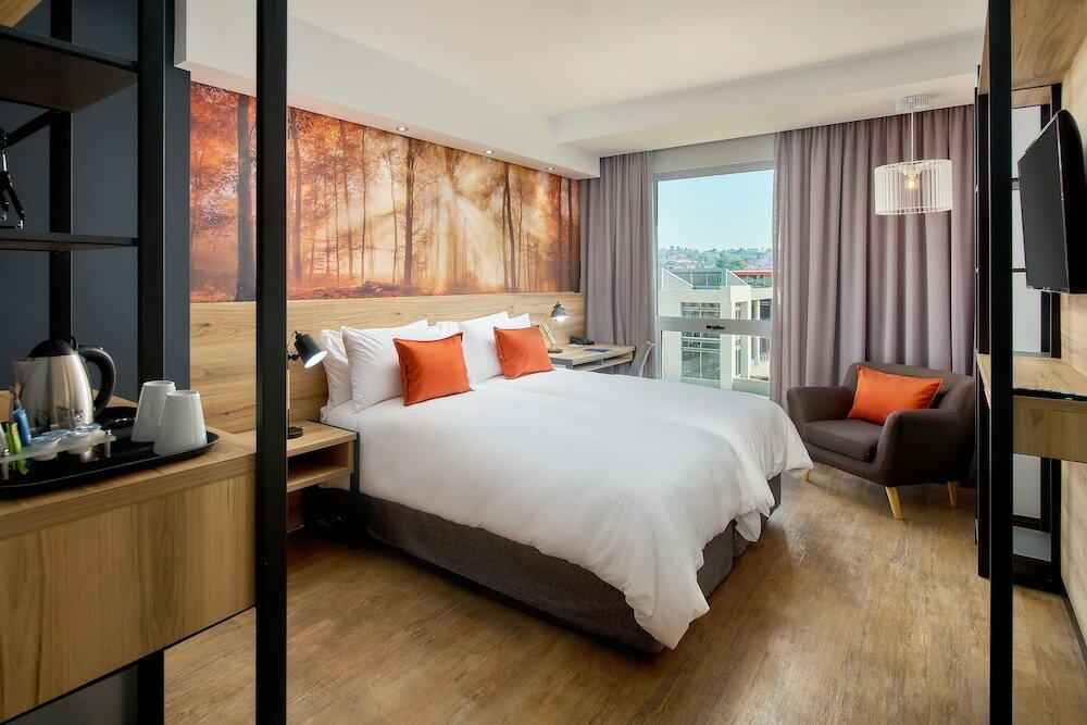 Room, 2 Twin Beds (View)