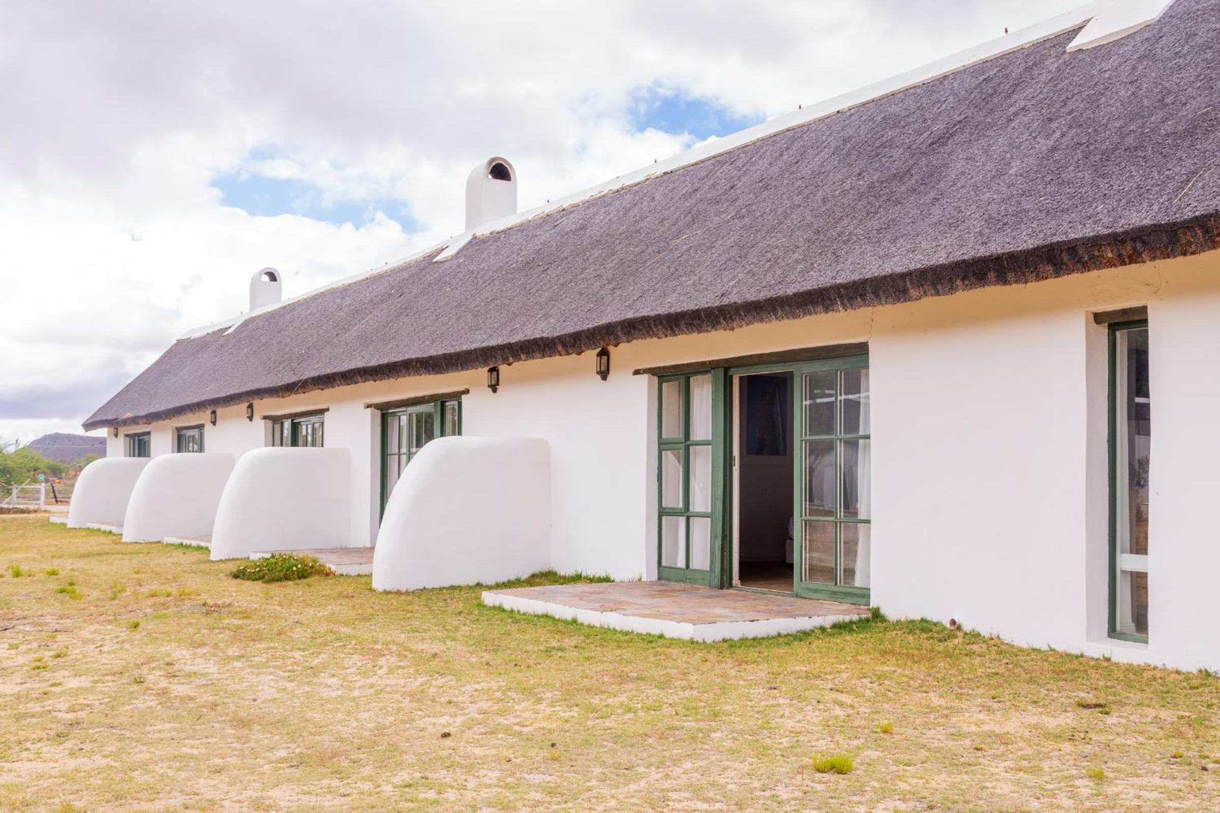 Standard Courtyard - Twin or Double