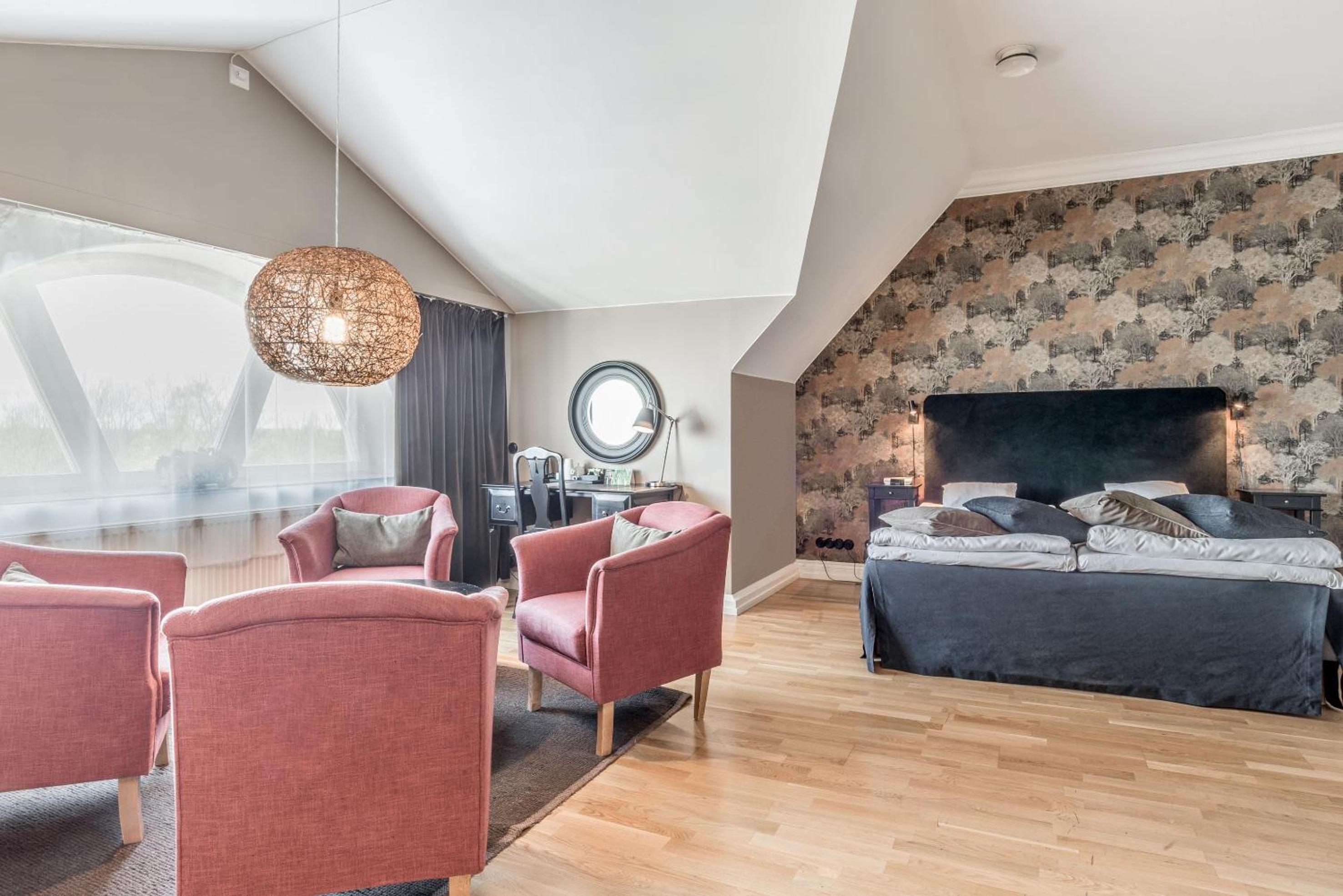 Mini Suite