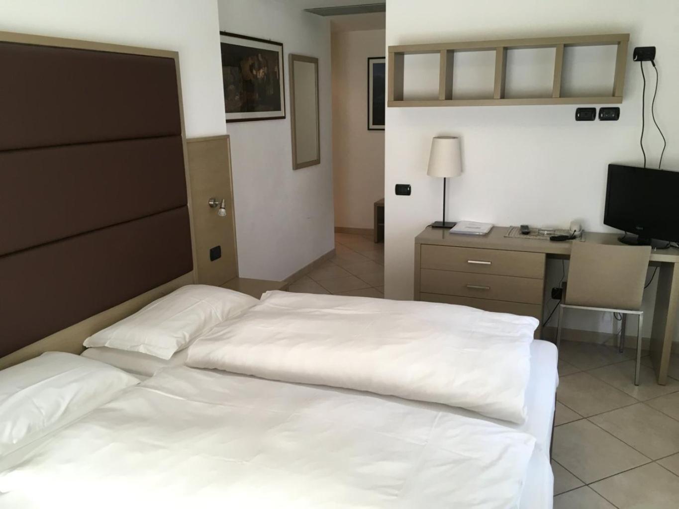 Double or Twin Room with Garden View