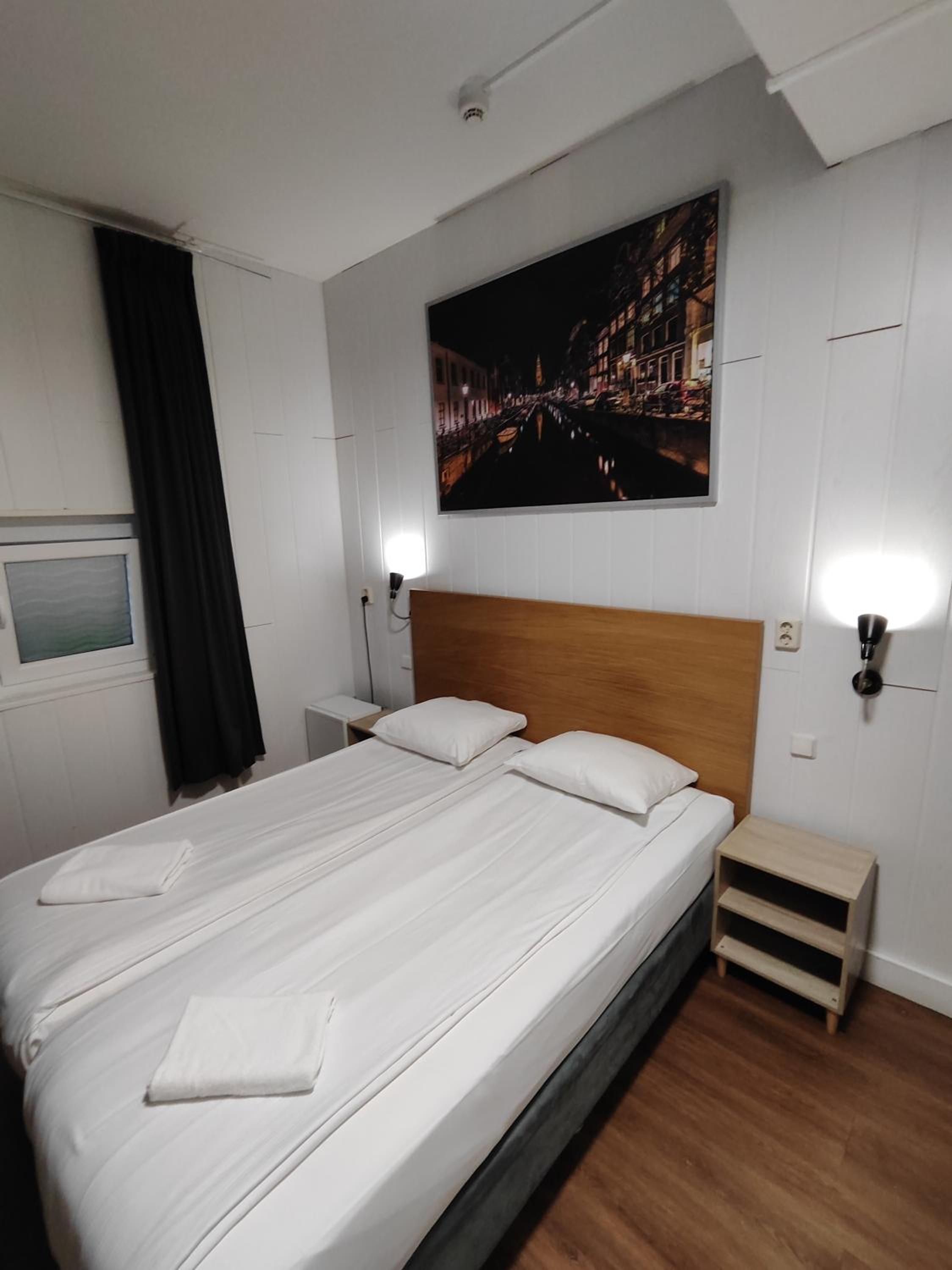 Budget Twin Room Without Window