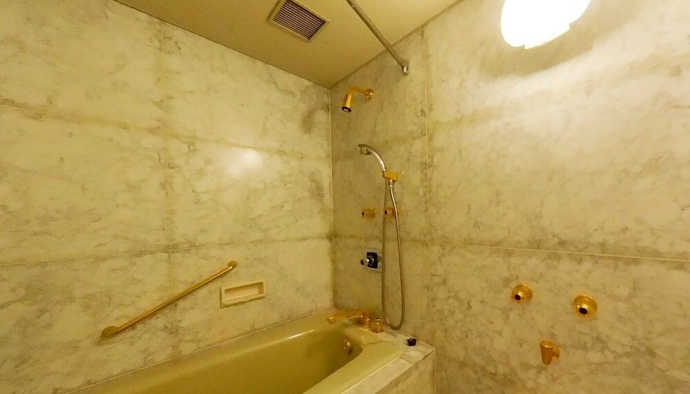 Suite, Non Smoking (Presidential, Twin)