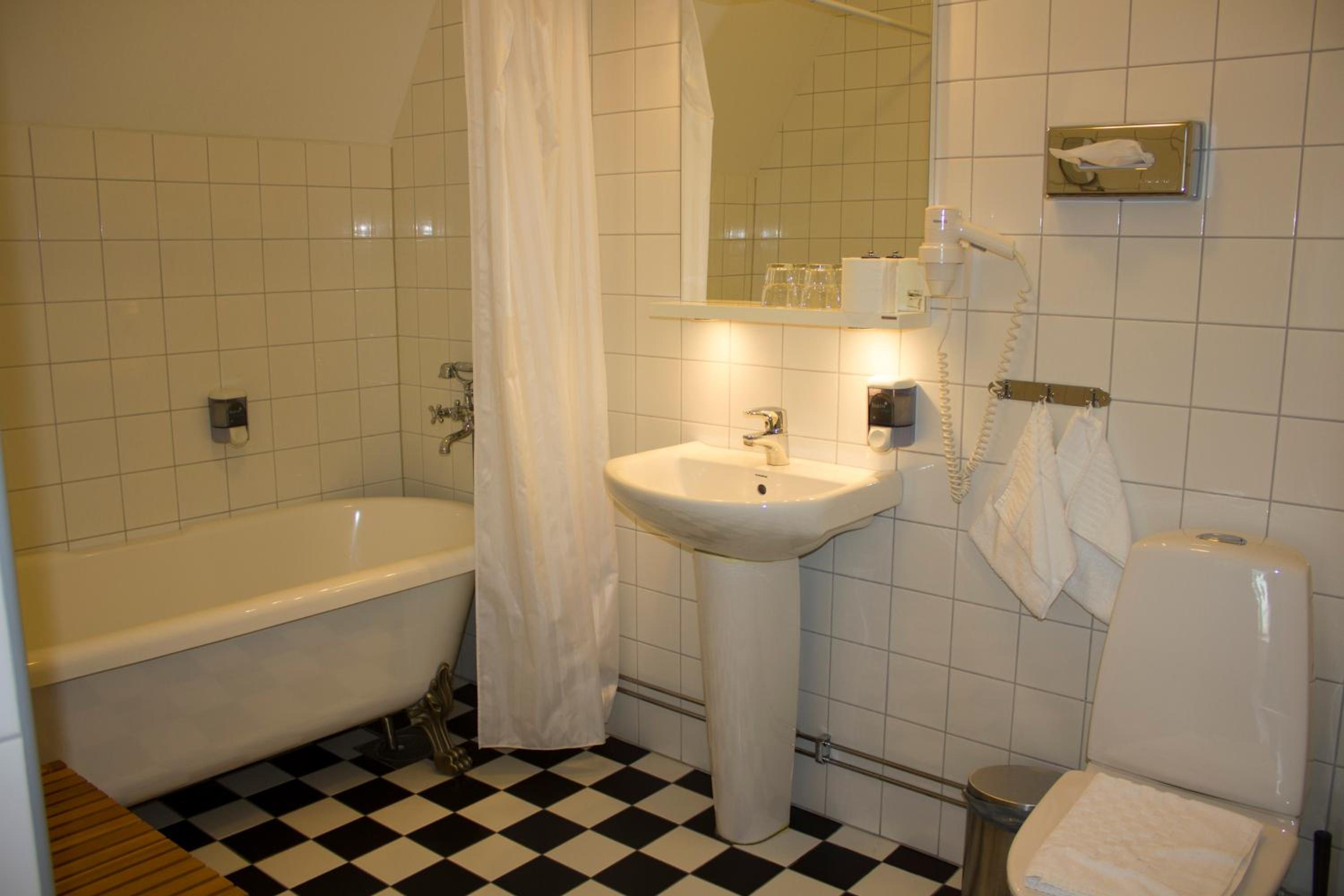 Double Room with Bath