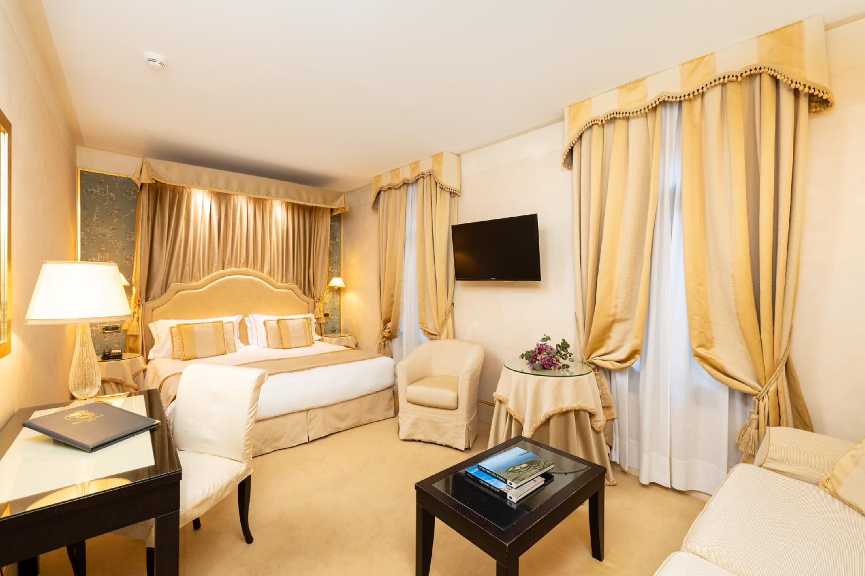 Junior Suite (3 Adults)