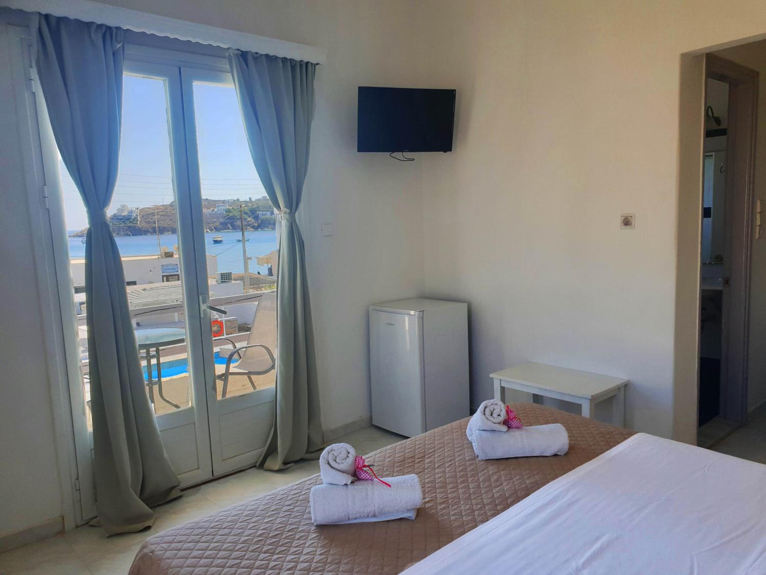 Deluxe Twin Room with Sea View