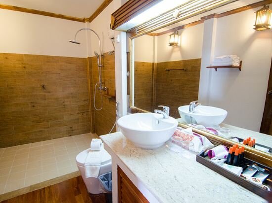 Superior Villa with Partial Sea View