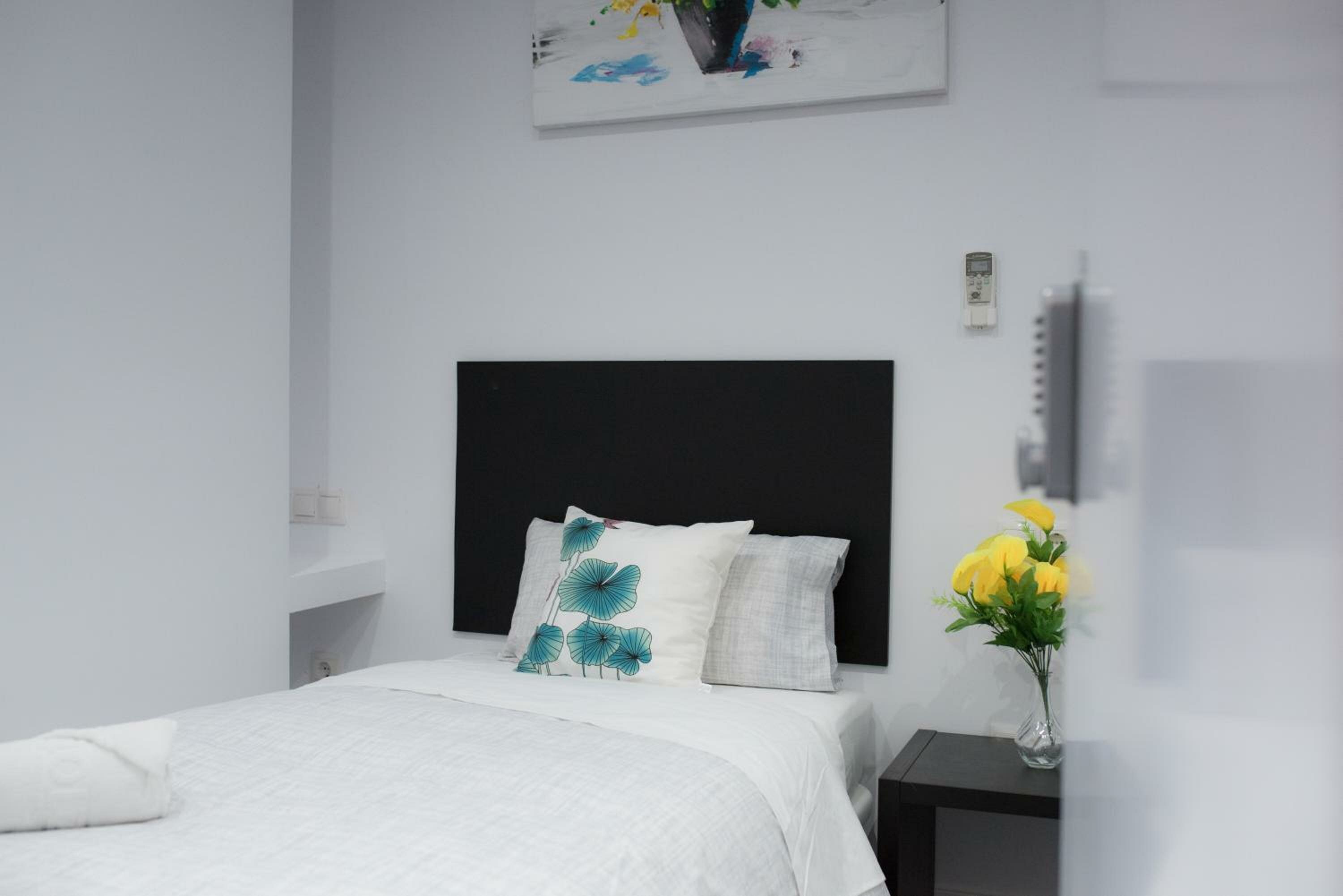 Single Room with Private Bathroom