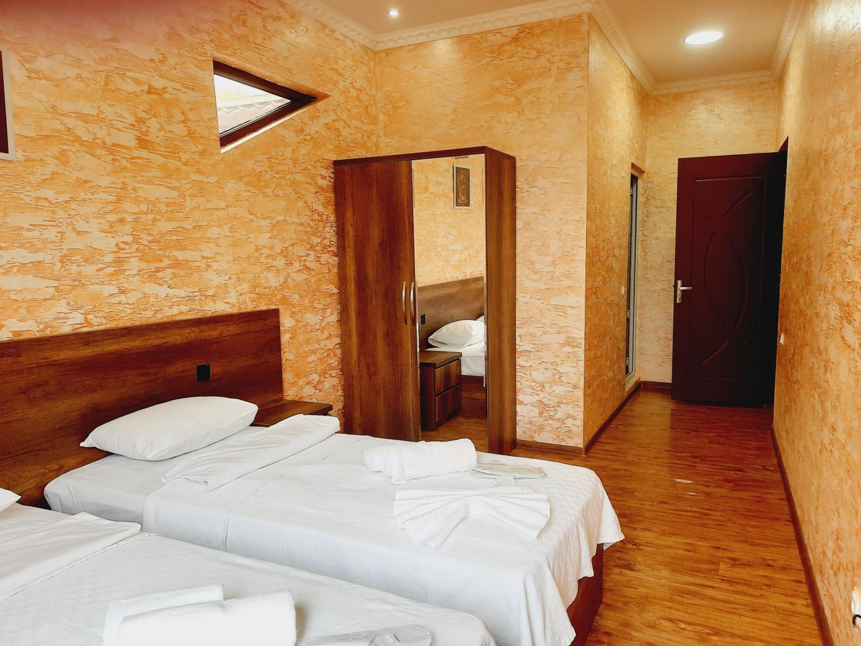 Twin Room with Bathroom