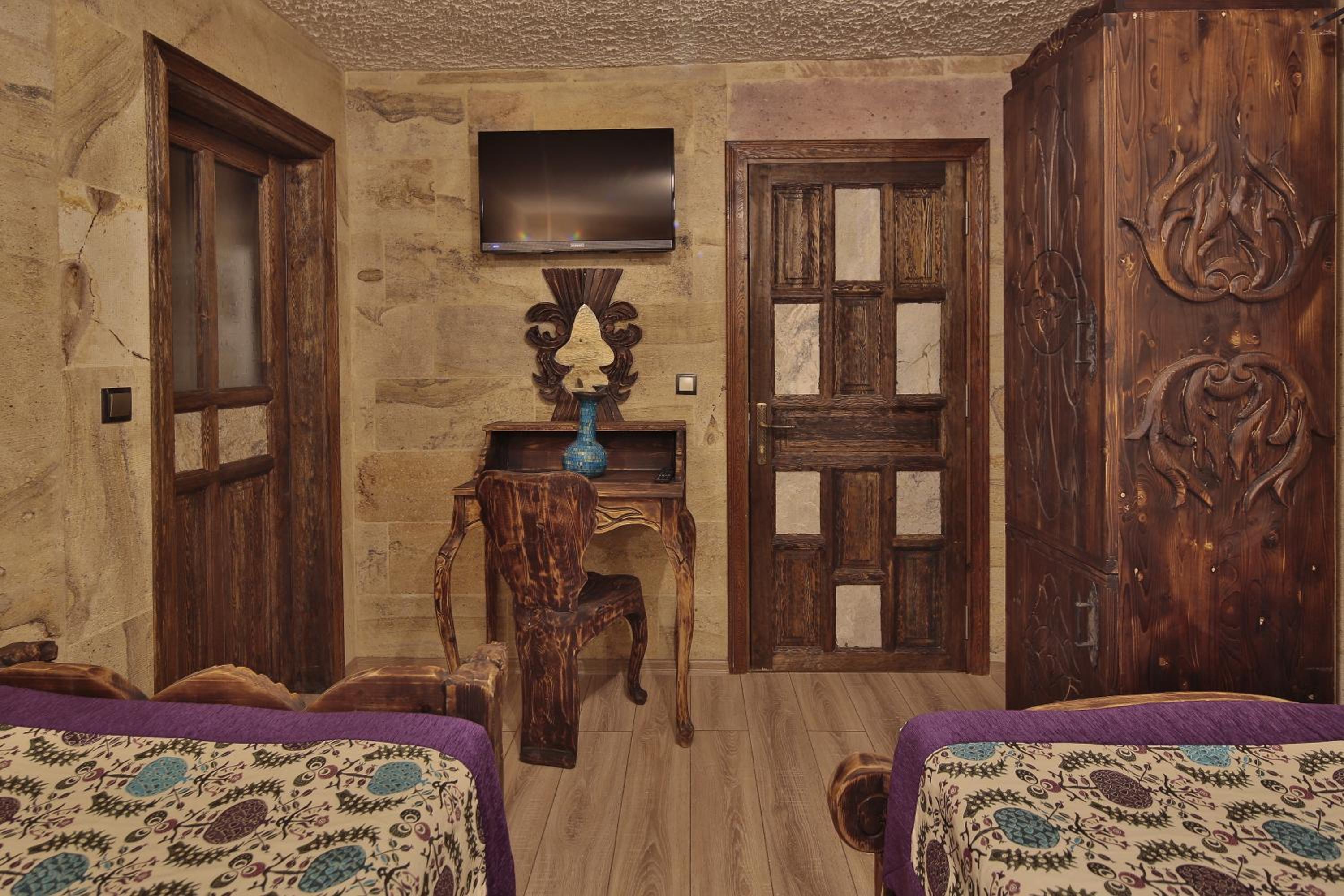 Standard Twin or Double Room