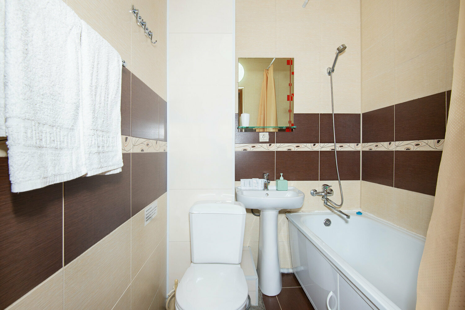 Номер Де Люкс с видом на море 401