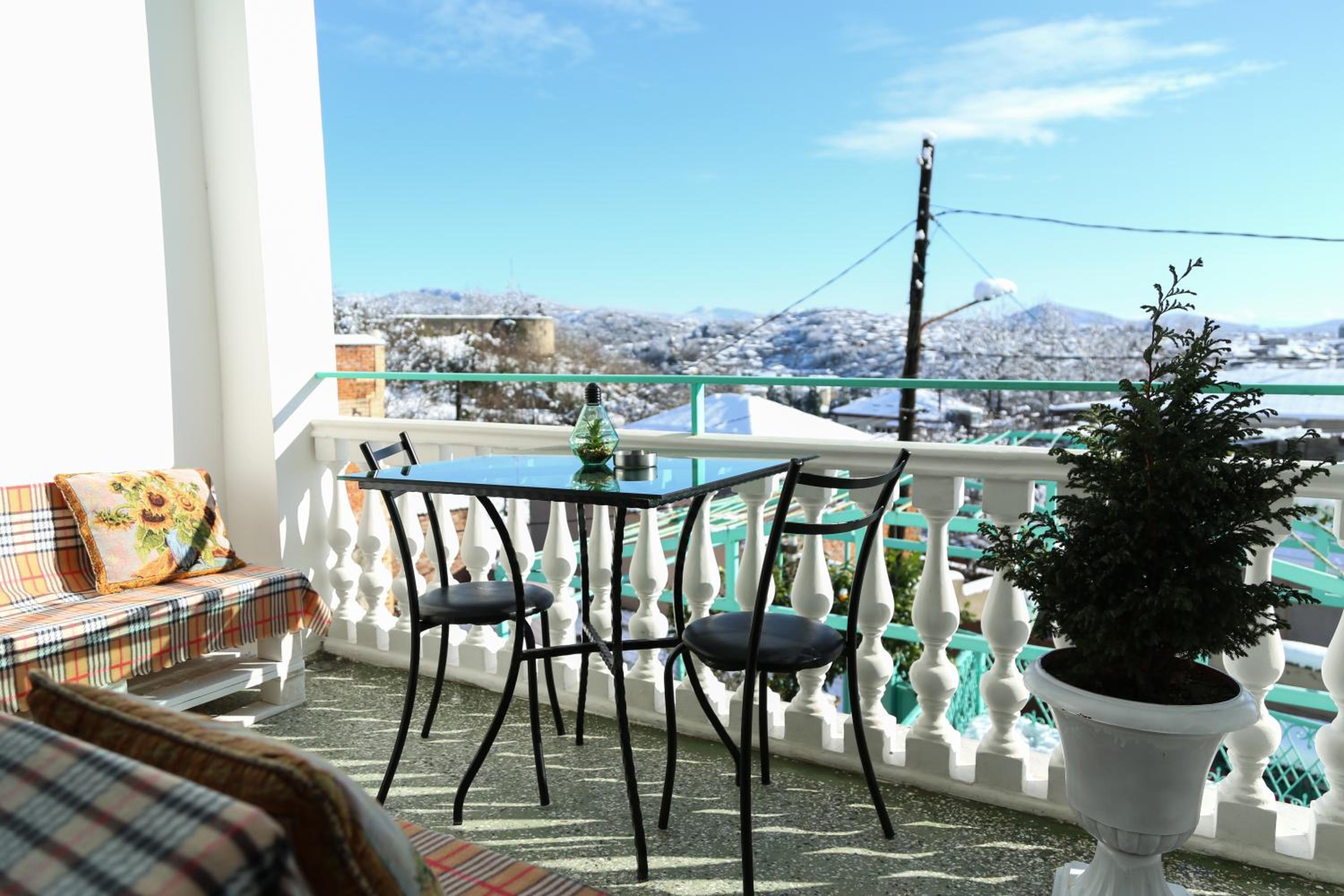 Quadruple Room with Mountain View