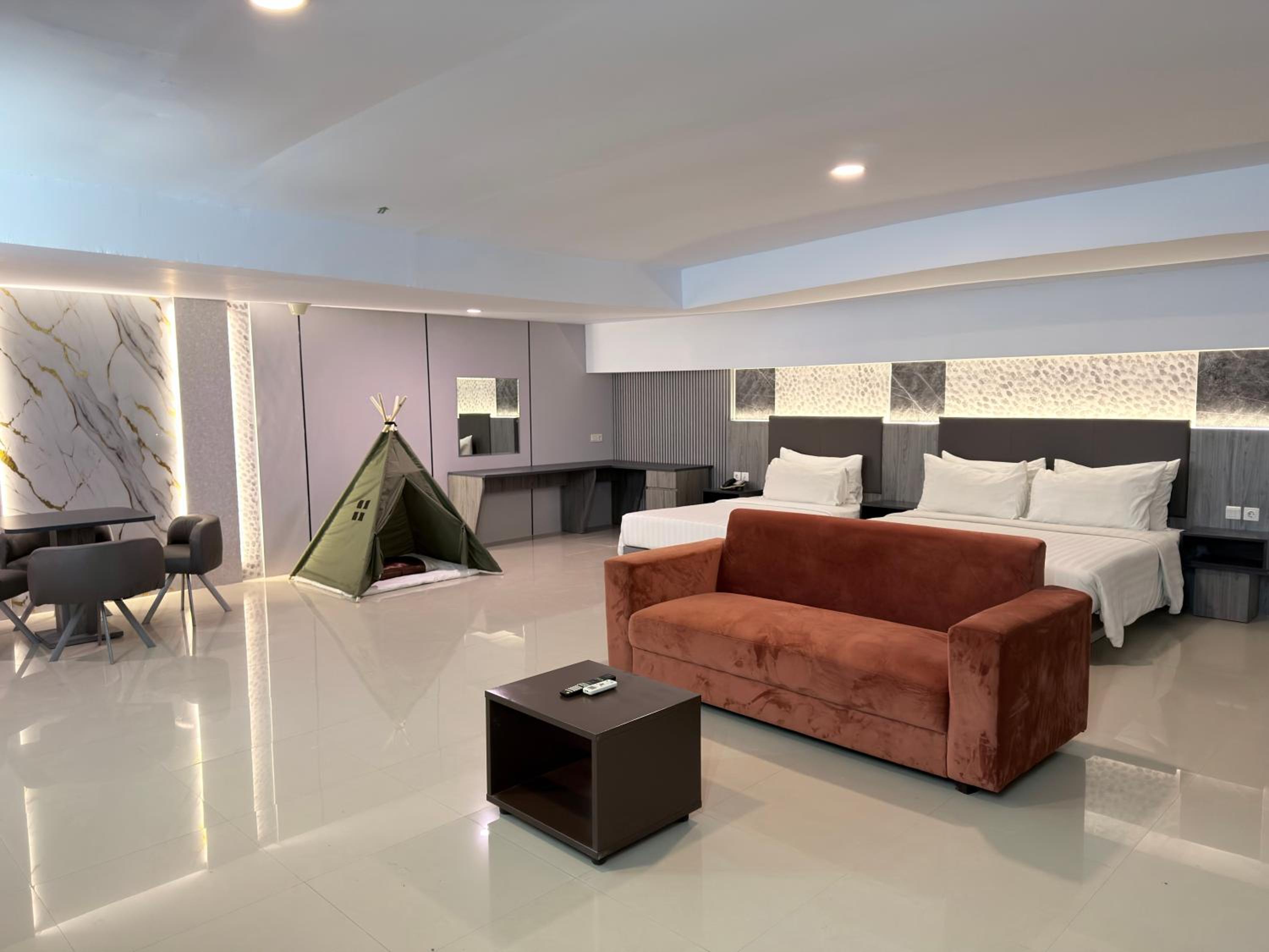 Pavilion Suite