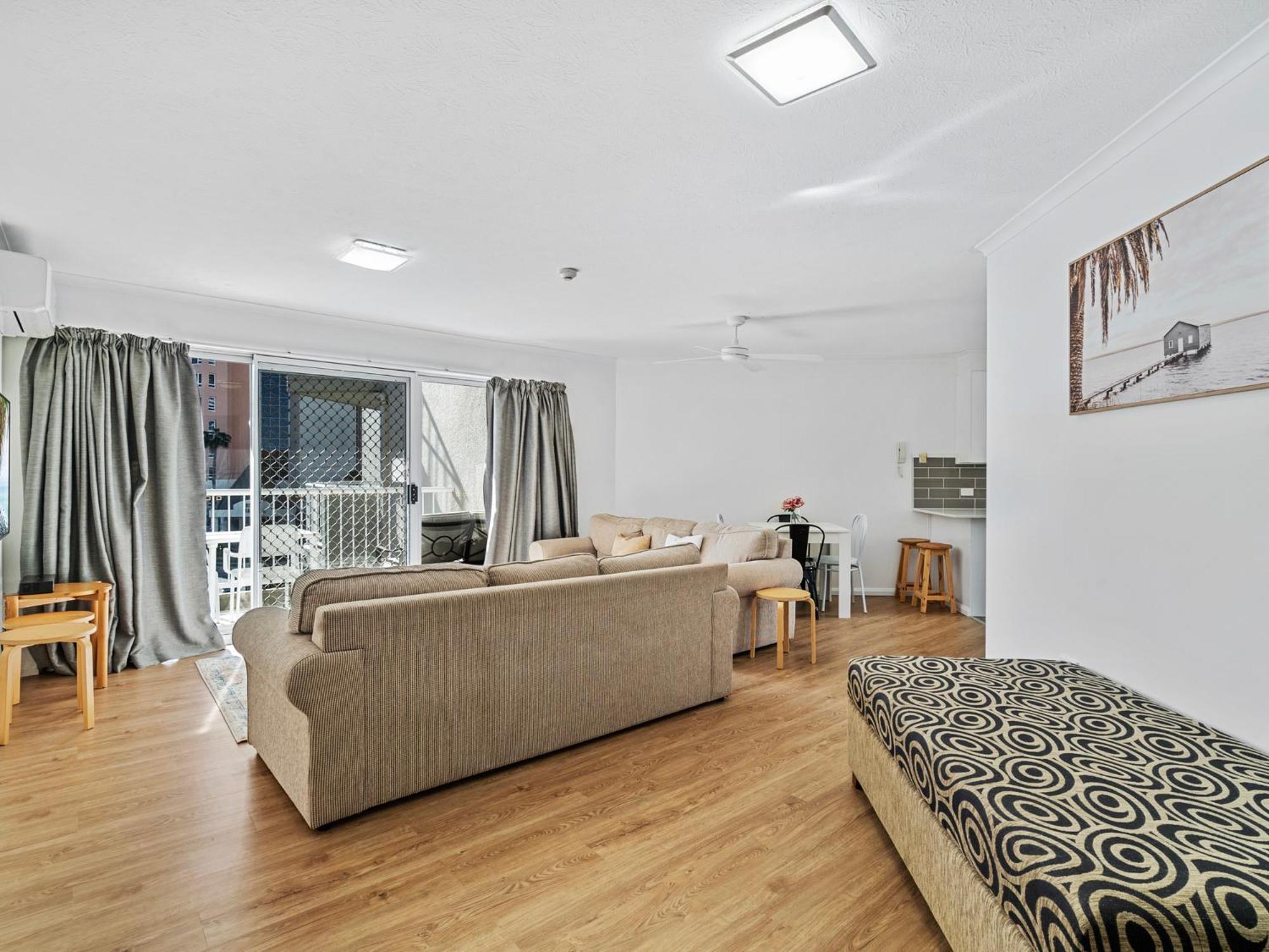 Three-Bedroom Apartment with Balcony