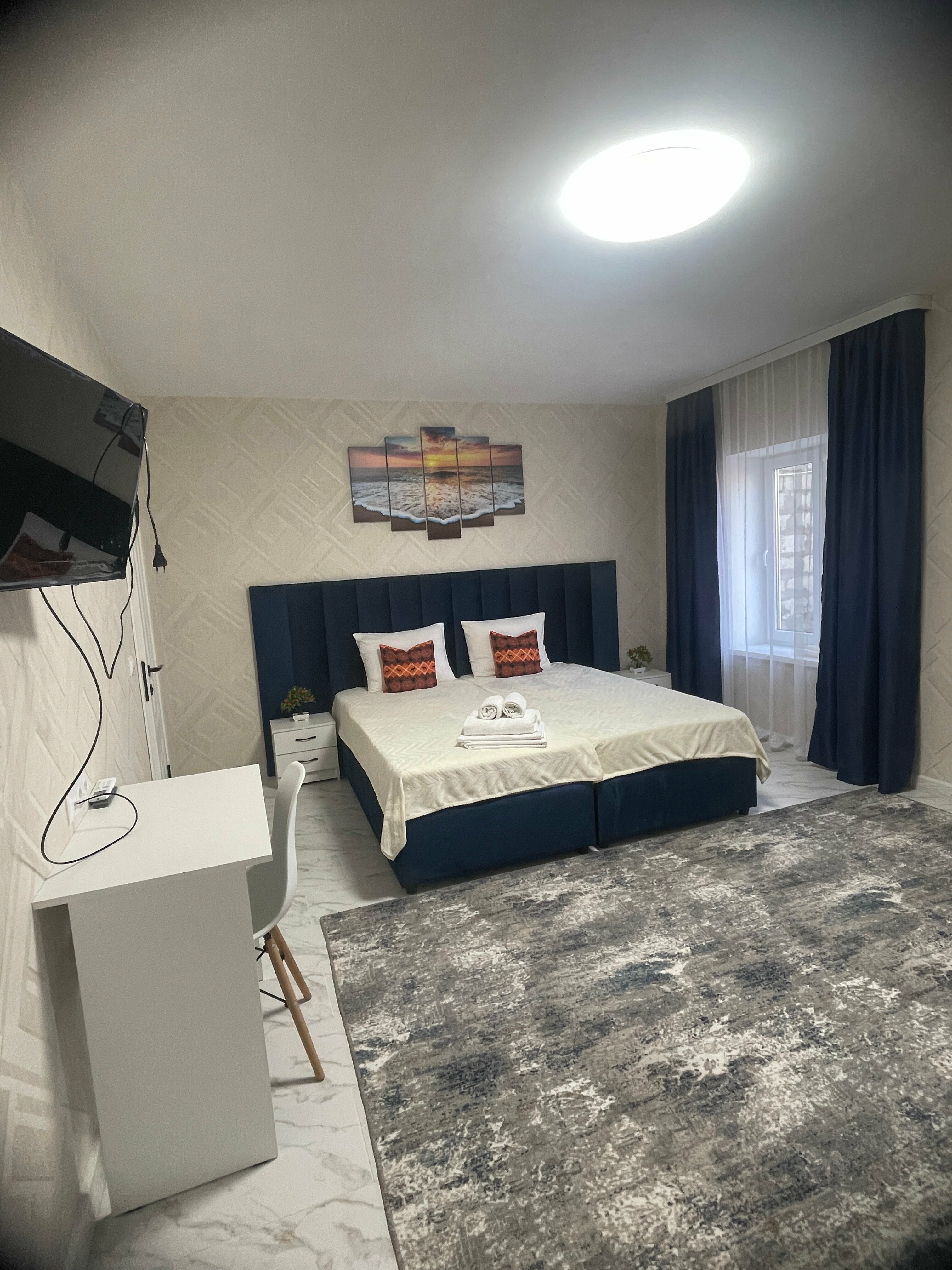 Трехместный номер с душем