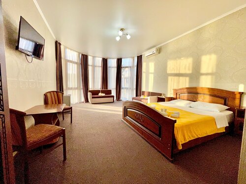 Четырехместный номер с видом на море в Дом Солнца