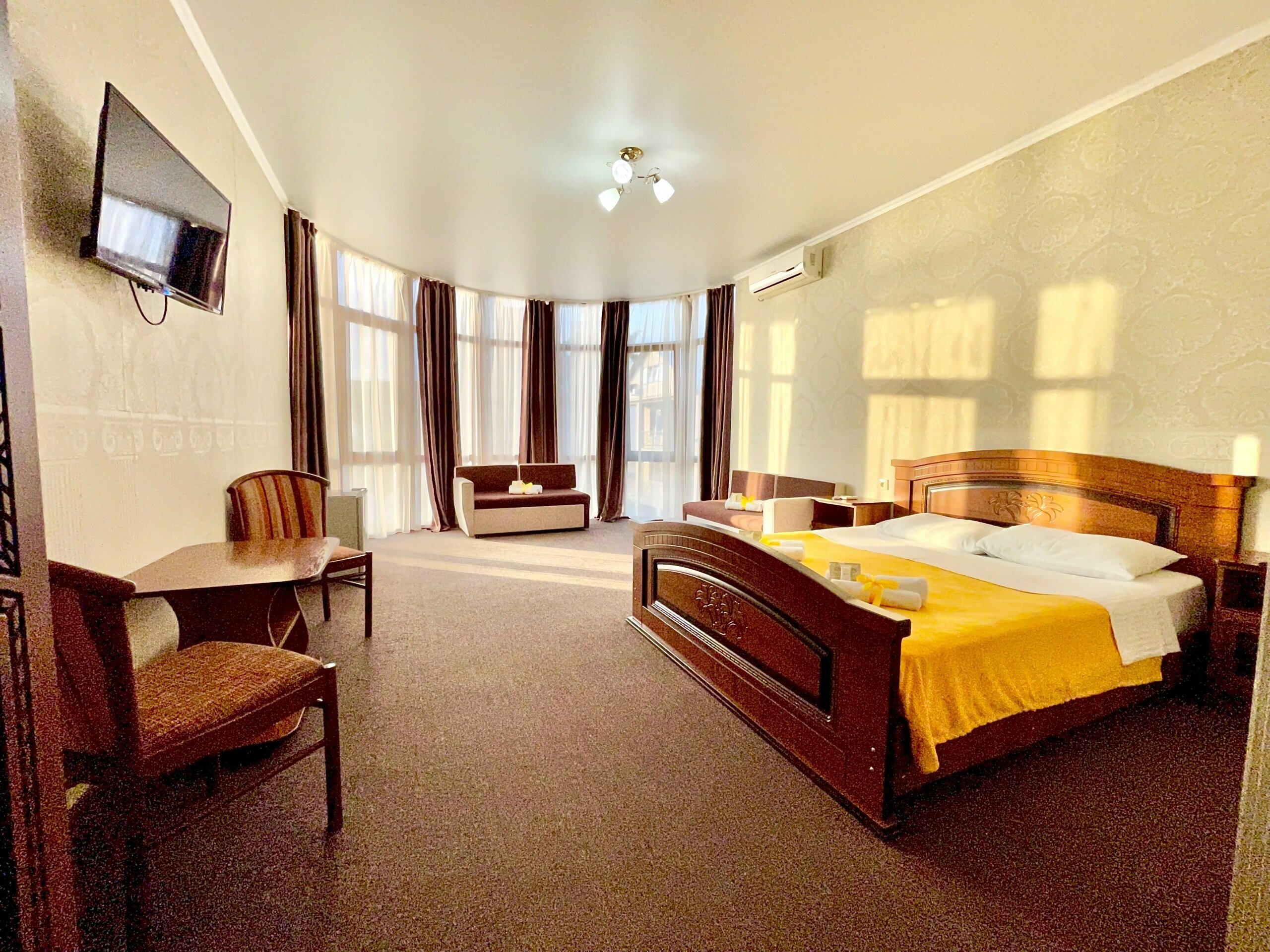 Четырехместный номер с видом на море