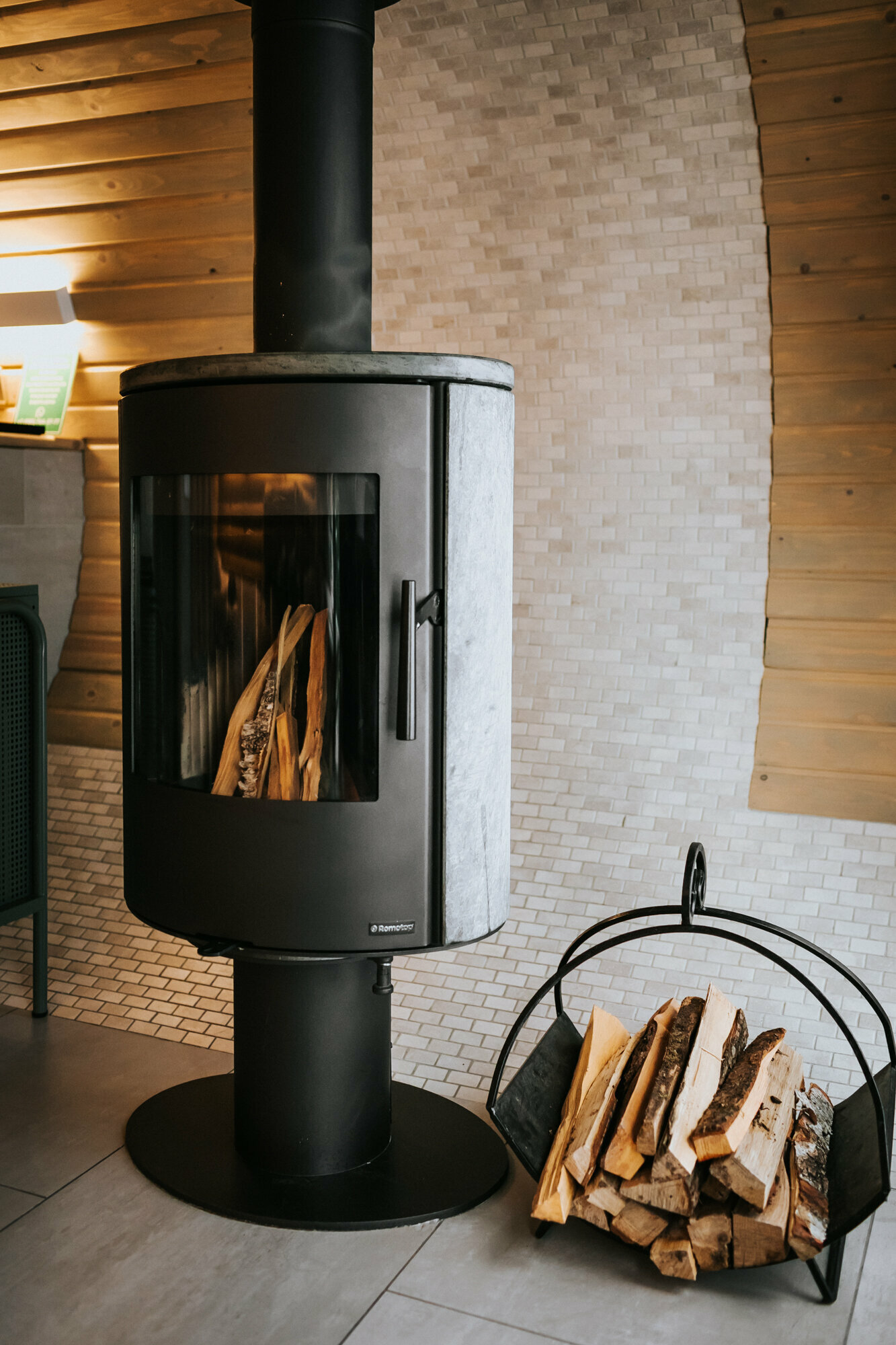 домик лодж на первой береговой линии