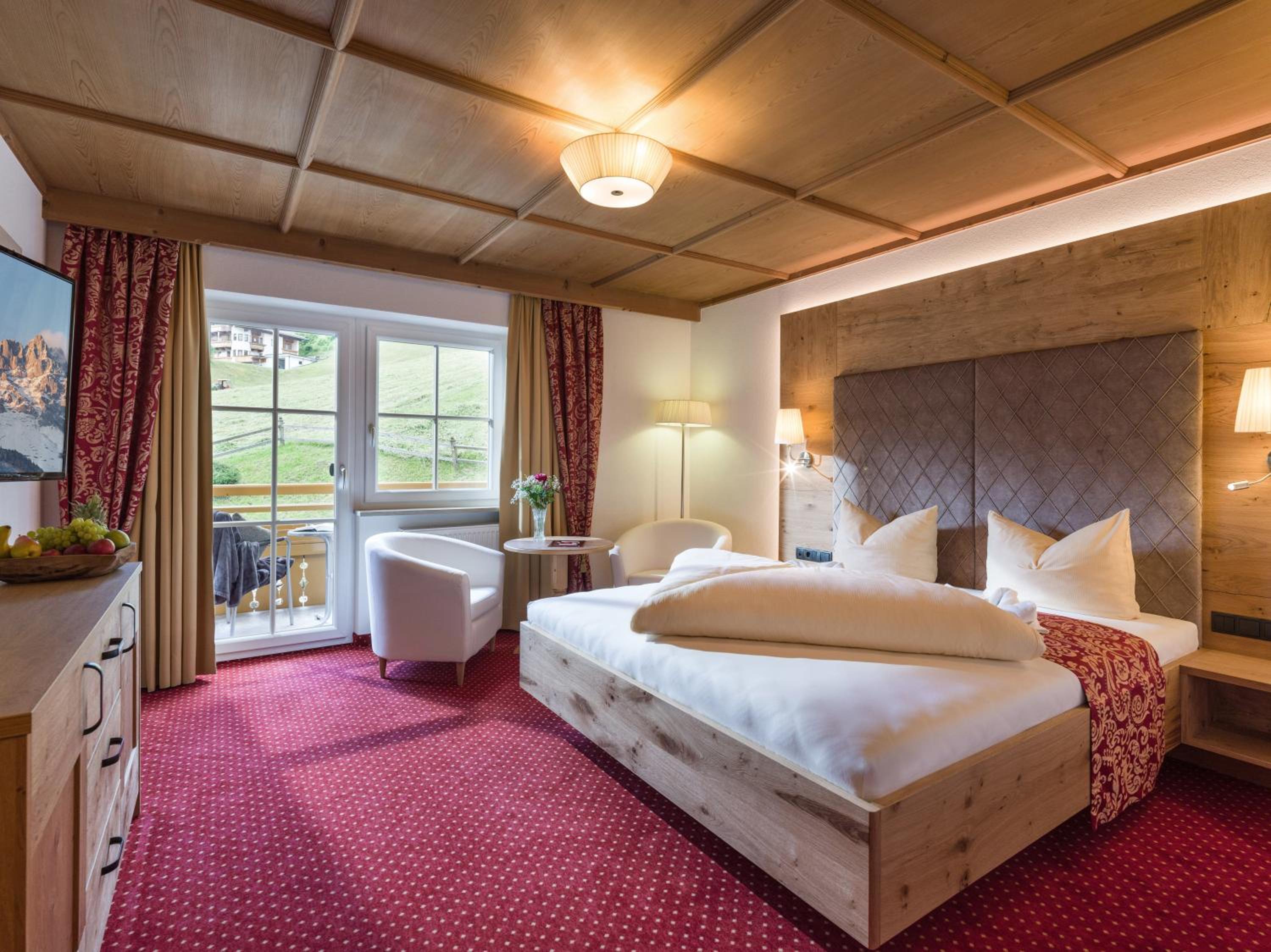 Classic Double Room with Balcony