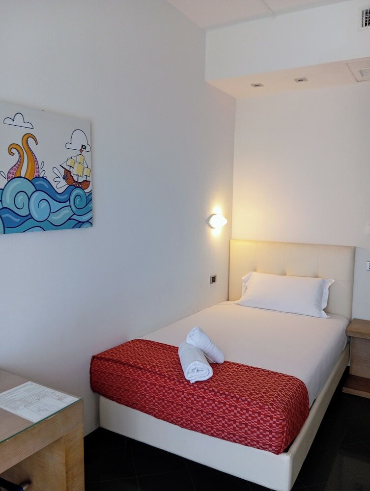 Superior Single Room, Balcony