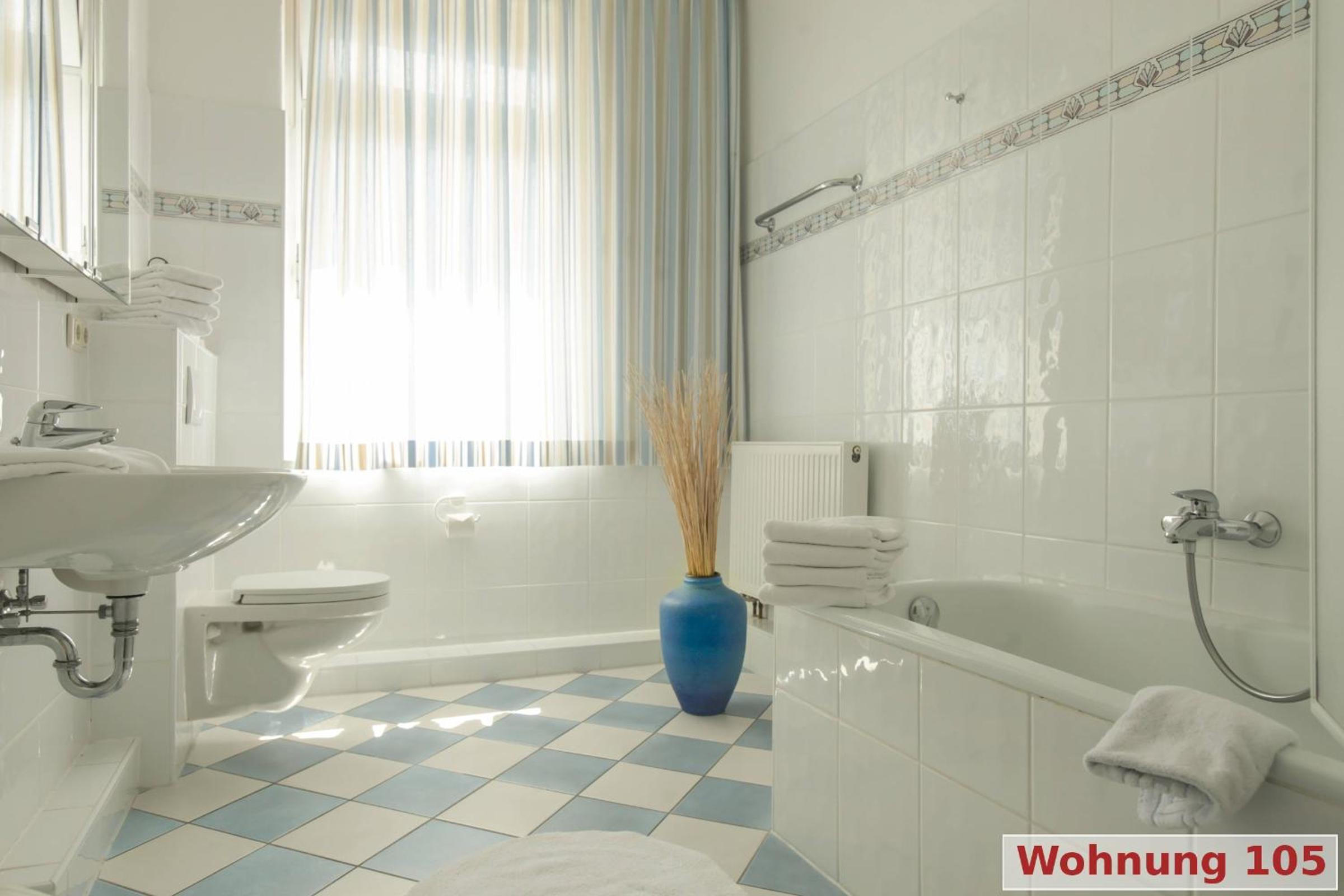 Apartment 105 with Sea View